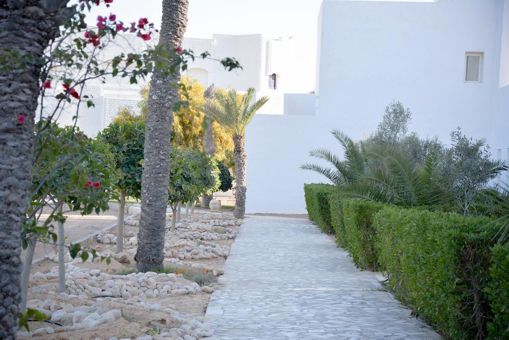 Les Jardins De Toumana Hotel Triffa Buitenkant foto